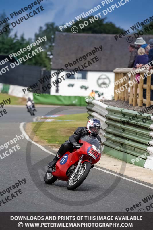 Vintage motorcycle club;eventdigitalimages;mallory park;mallory park trackday photographs;no limits trackdays;peter wileman photography;trackday digital images;trackday photos;vmcc festival 1000 bikes photographs